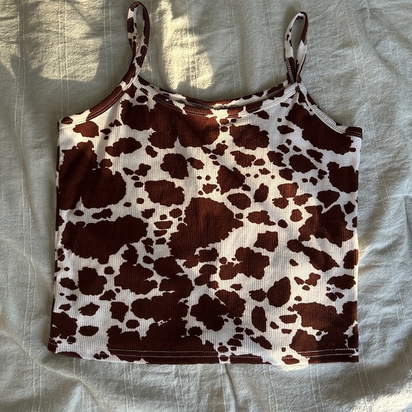Cow print tank - Picture 1 of 3